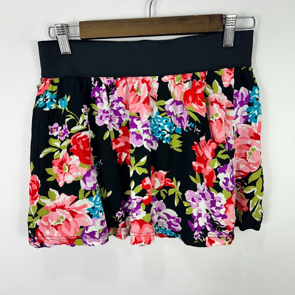Aeropostale Floral Mini Skirt M Black Pink Y2K‎ Coquette Soft Girl Dopamine